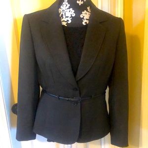 TAHARI   Arthur S. Levine blazer